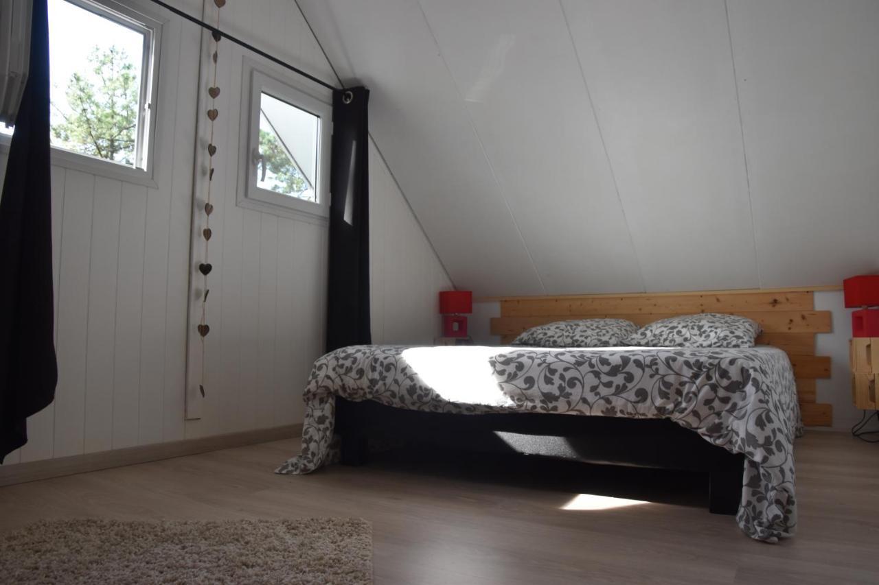 Domaine Residentiel Naturiste De La Jenny Chalet 6 Pers Villa Le Porge Luaran gambar