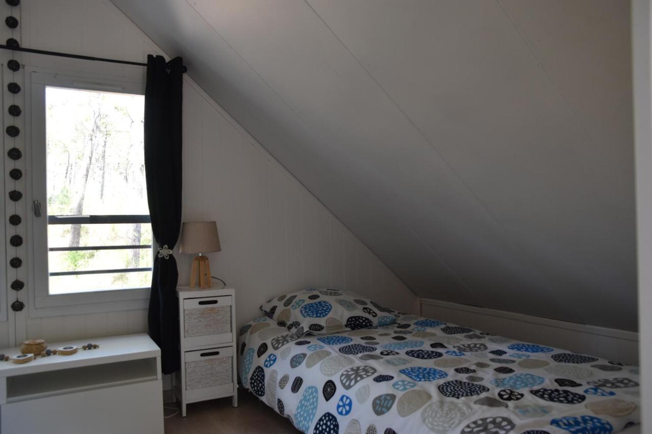 Domaine Residentiel Naturiste De La Jenny Chalet 6 Pers Villa Le Porge Luaran gambar