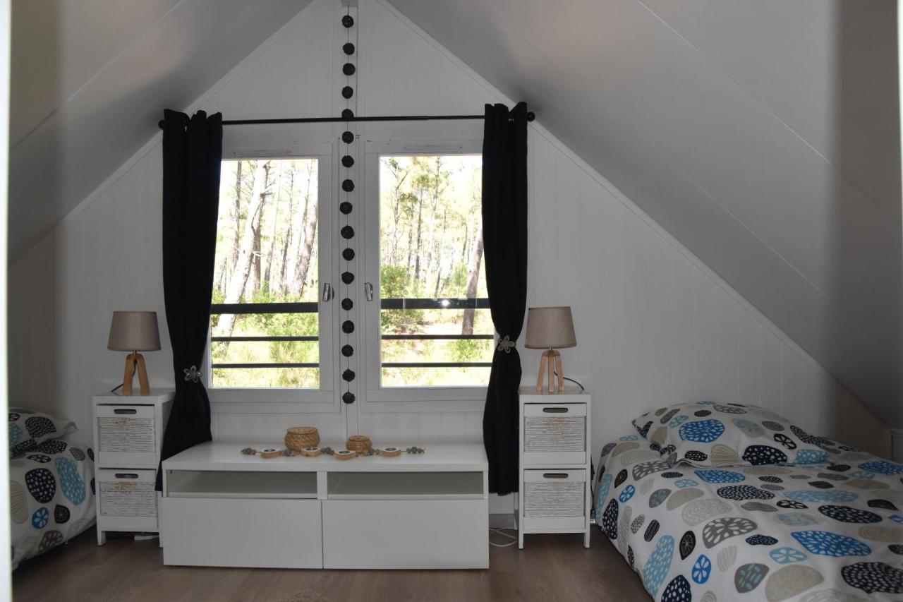 Domaine Residentiel Naturiste De La Jenny Chalet 6 Pers Villa Le Porge Luaran gambar
