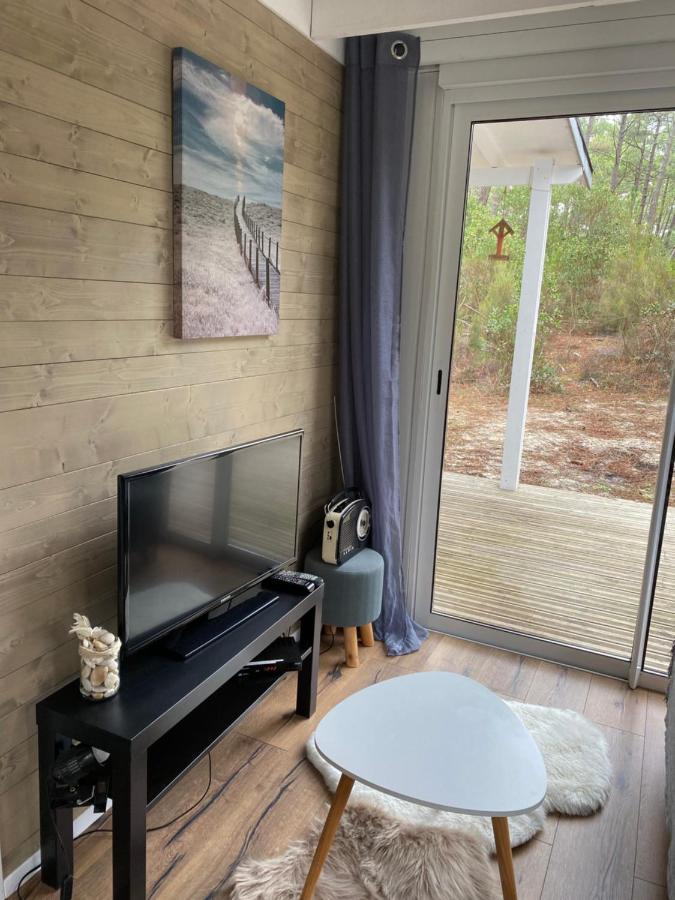 Domaine Residentiel Naturiste De La Jenny Chalet 6 Pers Villa Le Porge Luaran gambar